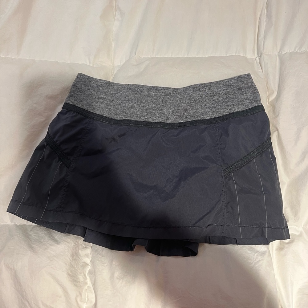 Lululemon Skirt Size 6